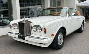 Image 6/21 of Rolls-Royce Corniche S (1995)