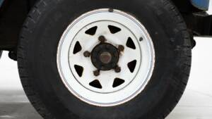 Image 11/15 of Land Rover 109 (1968)