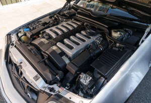 Image 33/33 of Mercedes-Benz SL 600 (2002)