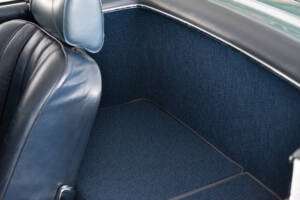 Image 35/48 of Mercedes-Benz 280 SL (1968)
