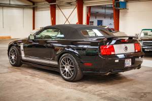 Image 4/49 of Ford Mustang GT (2006)