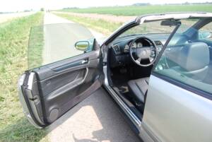 Image 24/46 of Mercedes-Benz CLK 200 (1999)