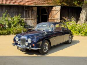 Bild 1/21 von Daimler V8-250 (1968)