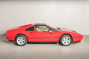 Afbeelding 9/32 van Ferrari 328 GTS (1985)