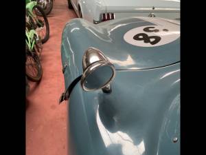 Bild 7/10 von MG MGB (1980)