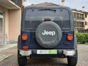 Afbeelding 2/45 van Jeep Wrangler Sport Hardtop 2.5 (1997)