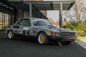 Image 3/40 of Mercedes-Benz 350 SLC (1973)