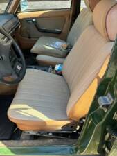 Bild 6/8 von Mercedes-Benz 300 TD (1983)