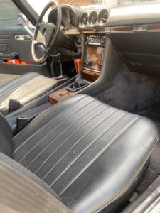 Immagine 11/16 di Mercedes-Benz 280 SL (1979)