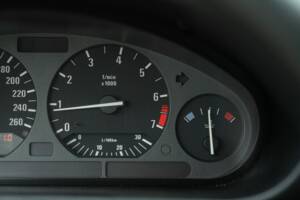 Image 41/50 of BMW 318 (1994)