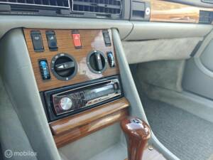 Bild 26/39 von Mercedes-Benz 500 SEL (1981)