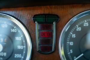 Image 48/50 de Jaguar XJ 6 4.2 (1970)