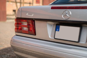 Bild 15/38 von Mercedes-Benz SL 500 (2000)