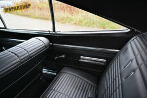 Bild 19/50 von Plymouth Road Runner Hardtop Coupé (1968)