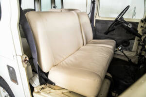 Image 25/50 of Toyota Land Cruiser BJ 40 (1977)