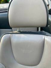 Image 26/28 of Aston Martin DB 7 Vantage Volante (2001)