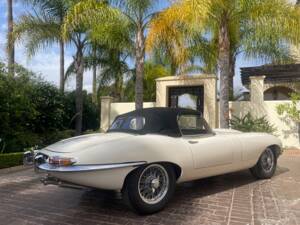 Immagine 4/35 di Jaguar Type E 3.8 (1963)