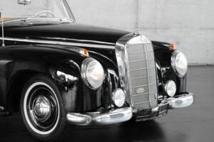 Image 13/50 of Mercedes-Benz 300 Cabriolet D (1952)