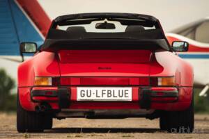 Image 22/72 of Porsche 911 Turbo 3.3 (1989)