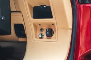Image 41/50 de Tesla Roadster (2011)