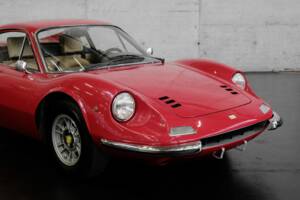 Bild 32/50 von Ferrari Dino 246 GT (1969)