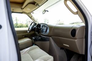 Bild 39/50 von Ford E-450 Forest River Sunseeker (2007)