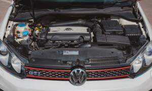 Imagen 6/42 de Volkswagen Golf VI GTI (2011)