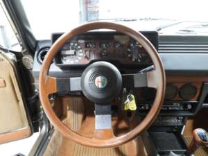 Afbeelding 6/15 van Alfa Romeo Alfetta 2.0 (1982)