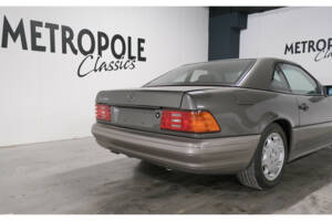 Imagen 8/21 de Mercedes-Benz SL 500 (1994)