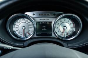 Image 21/32 of Mercedes-Benz SLS AMG (2011)