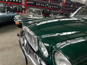 Image 47/47 of Jaguar XJ 6 C 4.2 (1976)