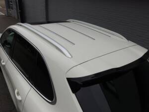 Bild 42/99 von Porsche Cayenne S (2010)