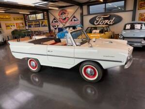 Image 6/24 of Amphicar 770 (1967)