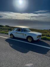 Image 36/99 of Alfa Romeo Giulia 1750 GT Am (1971)