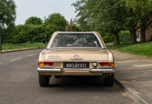 Immagine 6/21 di Mercedes-Benz 250 SL (1967)