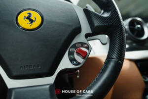 Image 22/25 of Ferrari 599 GTB Fiorano (2006)