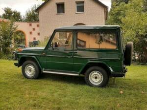 Immagine 4/8 di Mercedes-Benz 300 GD (SWB) (1982)