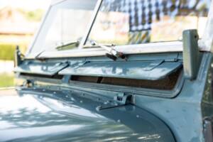 Bild 44/50 von Land Rover 88 (1980)