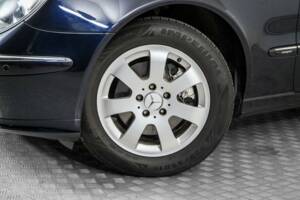 Bild 4/50 von Mercedes-Benz E 320 T 4MATIC (2004)