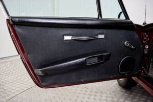 Image 40/50 of Porsche 912 (1969)