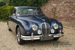 Image 12/50 of Jaguar Mk II 3.4 (1966)