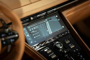 Bild 40/51 von Aston Martin DB12 Volante (2024)