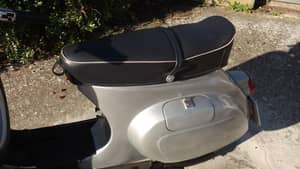 Immagine 2/7 di Piaggio Vespa 125 Primavera (1973)