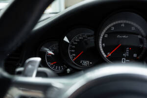 Image 23/51 de Porsche 911 Turbo (2014)