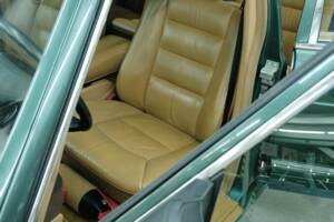 Bild 32/50 von Mercedes-Benz 420 SEL (1990)