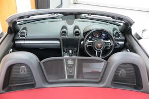 Bild 9/12 von Porsche 718 Boxster (2016)