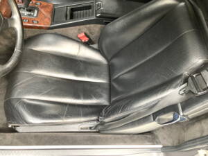 Image 13/49 de Mercedes-Benz SL 280 (1995)