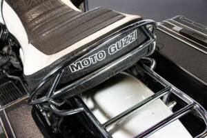 Image 41/44 de Moto Guzzi California II (1983)