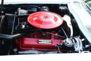 Bild 27/30 von Chevrolet Corvette Sting Ray Convertible (1964)