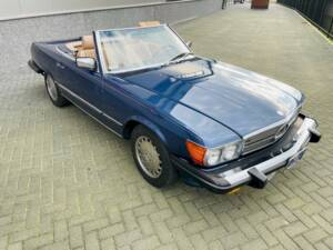 Image 11/36 de Mercedes-Benz 560 SL (1986)